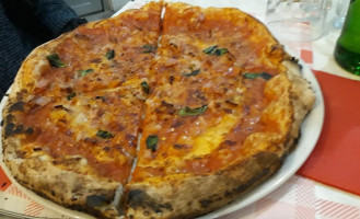 Pizzeria Ausonia food