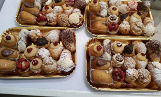 Pasticceria Saint Mary food