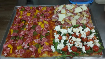 Pizza Al Cubo Albignasego food