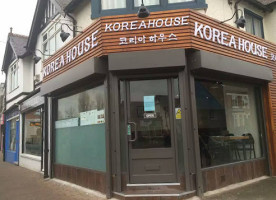 Korea House inside