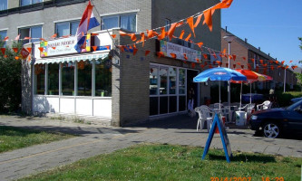 Snackbar Parkwijk outside