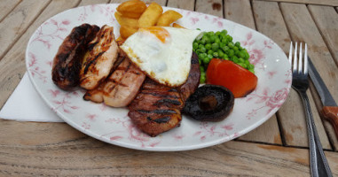 The Crown Inn StokebyNayland food