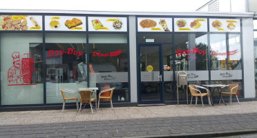 Doy-doy Döner Plaza Kampen inside