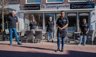 Lunch- En Dinerroom De Levensgenieter food