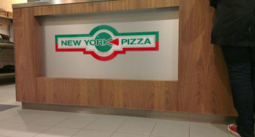 New York Pizza Apeldoorn inside