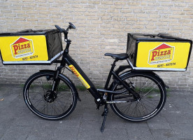 Pizza Service Castricum outside