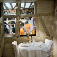 Le Clos Des Récollets food