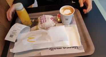 Mcdonald's Eindhoven Airport food