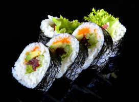 Sushi Home food