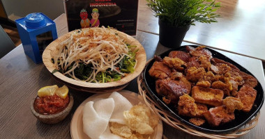 Ondel Ondel Indonesia En Takeaway Leeuwarden food