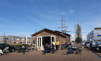 Frietboetiek De Werviaan outside