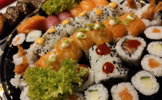 I Love Sushi Eindhoven Stratum food