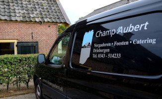 Vergader- En Partyboerderij Champ'aubert food