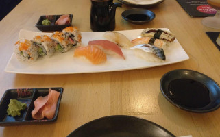 Sushi Obento food