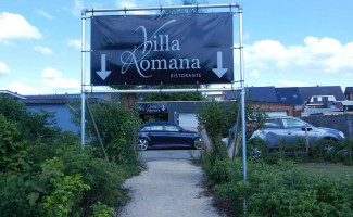 Villa Romana outside