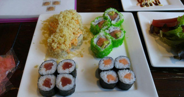 Stella Sushi food