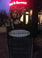 Eetcafé De Buurvrouw inside