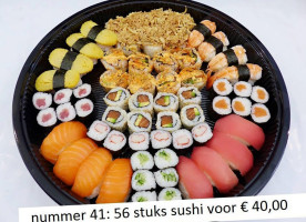 Aroi Sushi Heemskerk food