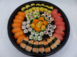 Aroi Sushi Heemskerk food