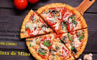 Pizza De Mino food