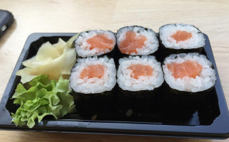 Sushi Centre food