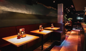 Grand CafÉ 20/20 inside