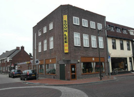 Chinees Indisch 'soon Lee' Helmond outside