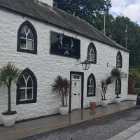 The Auldgirth Inn outside