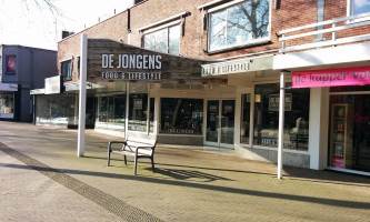 De Jongens Food Lifestyle outside