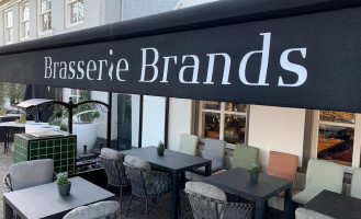 Brasserie Brands inside