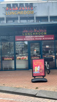 Lunchroom Adam Xl Centrum outside