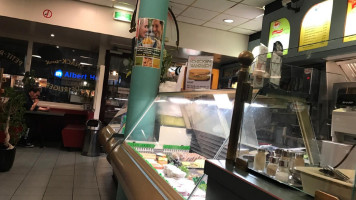 Snackbar De Reiger inside