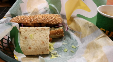 Subway Uden food