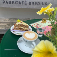 Parkcafé Bredius food