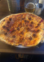 Pizza Sicilia food