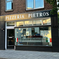 Pizzeria Pietro's Zwolle outside