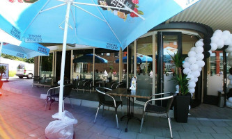 Brasserie Pizzeria Hama Terneuzen outside