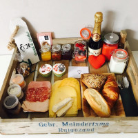 Ontbijtservice Bread Basket food