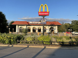 Mcdonald's outside