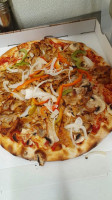 Pizza Aro food