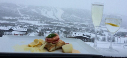 Skigeilo food