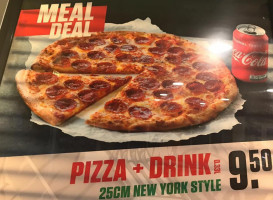 New York Pizza inside