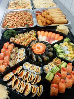 Elisa Sushi Wok food