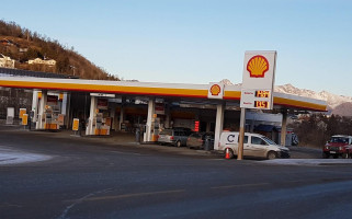 Shell Bergseng outside