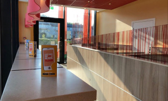 Burger King inside