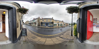 The Red Lion inside