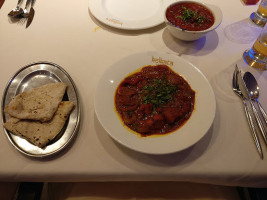 Kolkata Lounge food