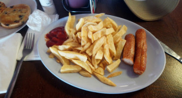 The Beachside Tavern food