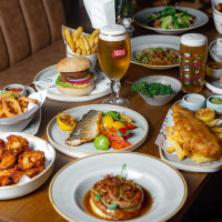 The London Pub food