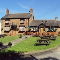 The Bunbary Arms outside